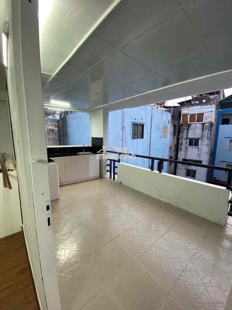 Cho thuê 1pn balcon 30m2 tách bếp_đối diện cao đẳng kinh tế quận 10 - 2