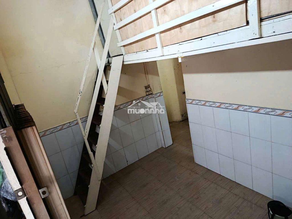 Tôi chủ nhà ,cần bán căn nhà tôn đản quân 4
- Ảnh 3