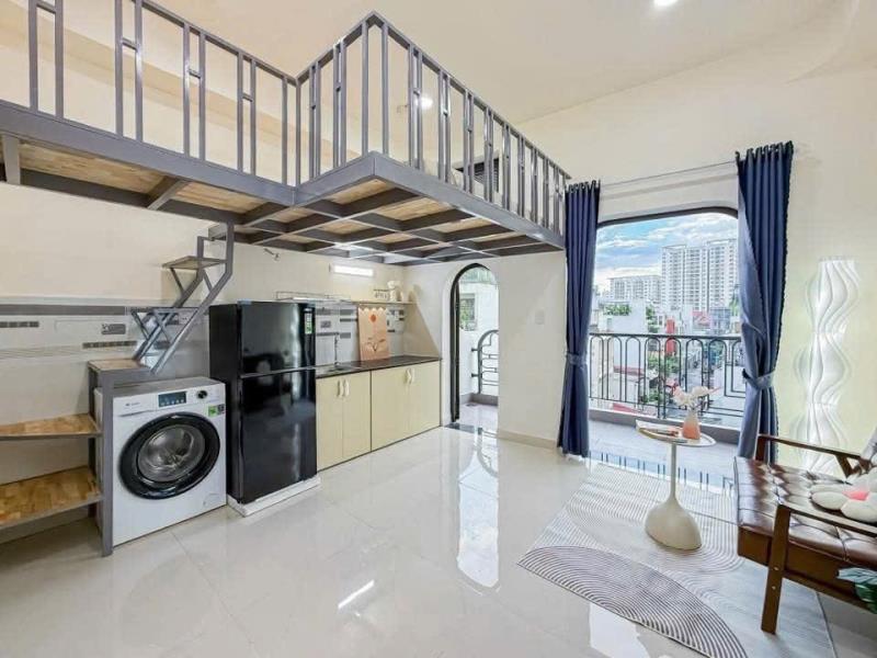 Cho thuê căn hộ có gác, ban công – nội thất đầy đủ – 32m² phó đức chính, bình thạnh – gần chợ bà chiểu - Ảnh 3