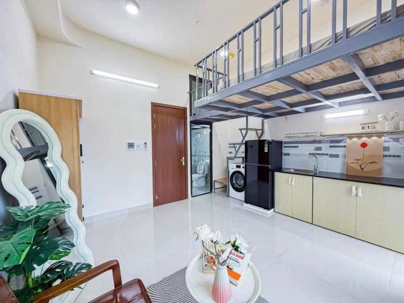 Cho thuê căn hộ có gác, ban công – nội thất đầy đủ – 32m² phó đức chính, bình thạnh – gần chợ bà chiểu - Ảnh 2