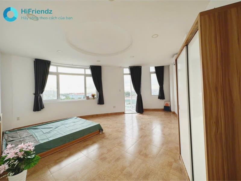 Penthouse siêu to khổng lồ 70m2 | view thành phố cực chill - Ảnh 3