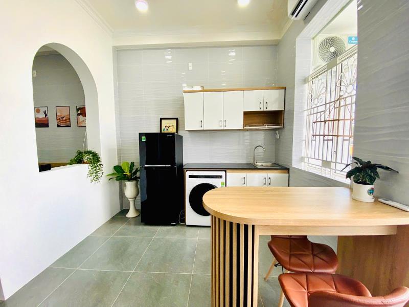 Căn hộ 1 phòng ngủ ban công máy giặt riêng – thích quảng đức, phú nhuận gần quận 1, 3 - Ảnh 4