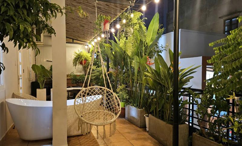 💎 Siêu phẩm resort giữa lòng sài gòn – lux suite 70m² sân vườn & bồn tắm ngoài trời – lê văn sỹ 💎 📍 vị trí: trục đường lê văn sỹ (khu vực trung tâm giáp ranh q3, phú nhuận, tân bình) 🛵 - Ảnh 3