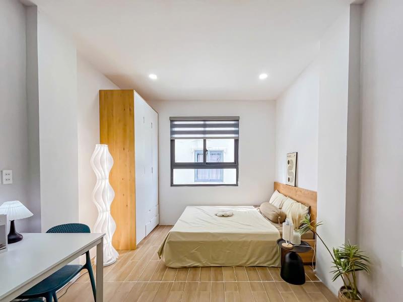 Cho thuê căn hộ full nội thất cửa sổ trời tại huỳnh văn bánh phú nhuận