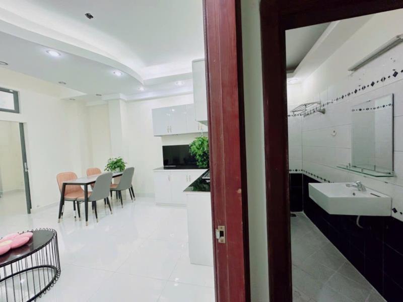 2pn rộng gần chợ bà chiểu, thang máy tiện di chuyển quận 1, phú nhuận, điện biên phủ, xô viết nghệ tĩnh, gần đại học hutech, uef, gtvt, ngoại thương  - Ảnh 3