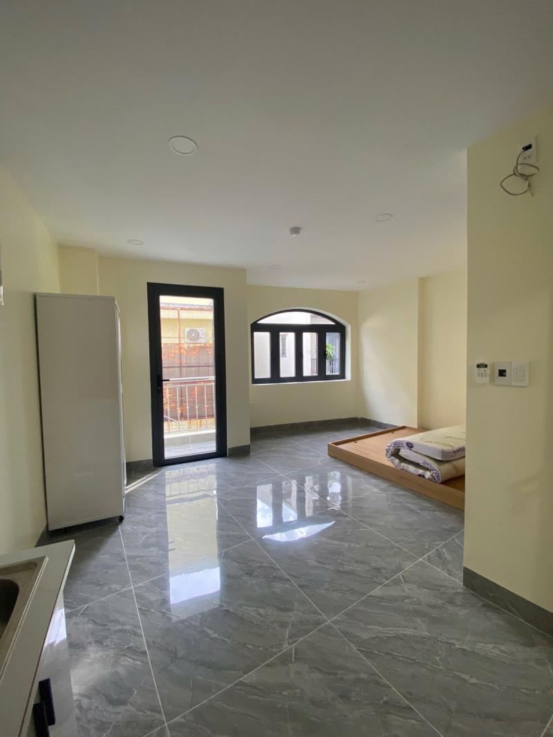 Căn hộ mini thoáng full nội thất mới, thang máy ngay hàng xanh, gần đh gtvt, bình thạnh