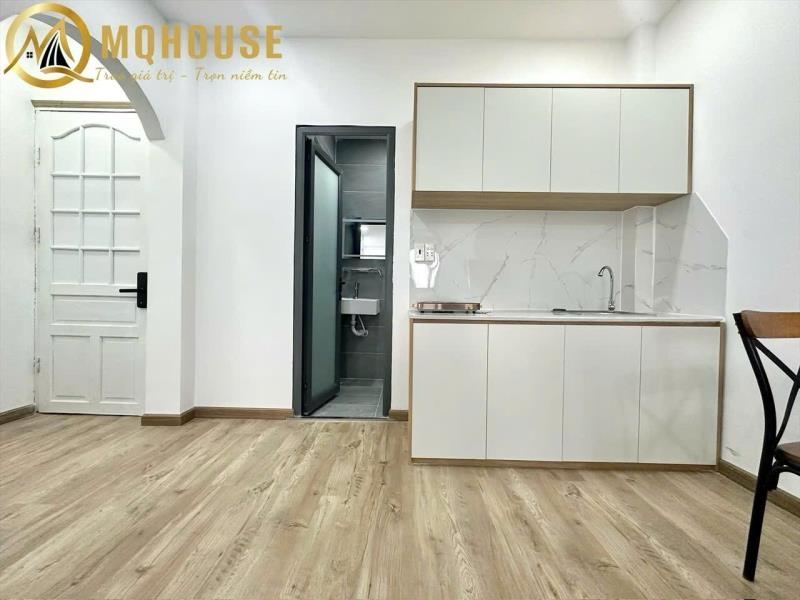 1 phòng ngủ gần ngã tư hàng xanh, chợ bà chiểu, cách uef 5' đi xe - Ảnh 4