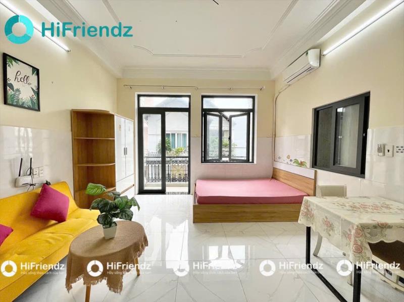 Cho thuê căn studio bancol rộng thoáng hiện đại ngay cộng hòa đối diện etown