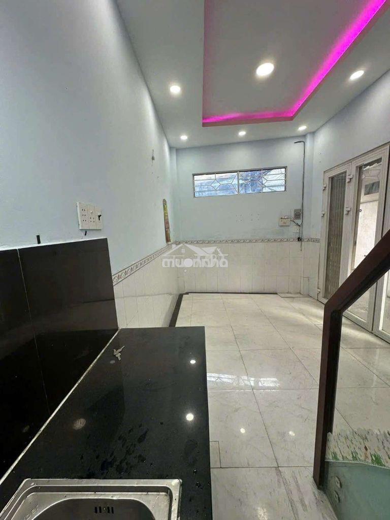 Cho thuê nhà đường dương bá trạc p4.q8 dt.3m5×6m5 }1lầu 2phòng 2toilet - Ảnh 3
