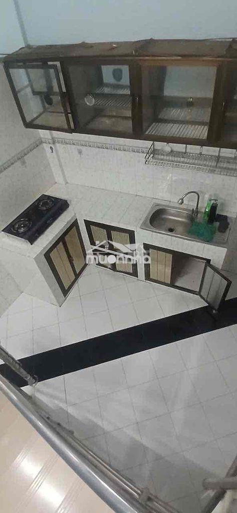 Cho thuê nhà nguyên căn đường ngô đức kế quận bt