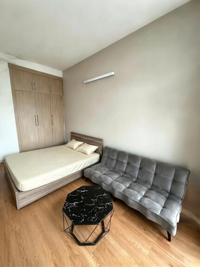 Phòng 40m2 tách bếp ban công lớn siêu thoáng ngay hàng xanh giáp quận 1- nguyễn gia trí, bình thạnh  - Ảnh 3