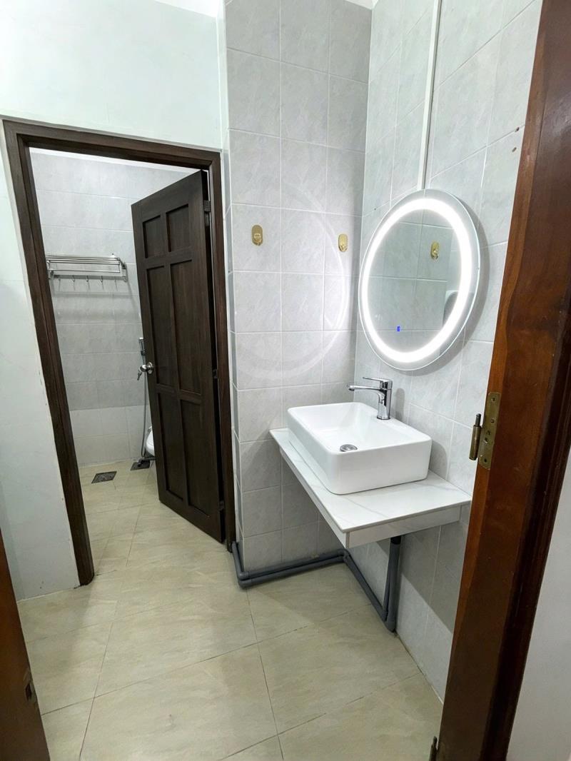 Phòng 40m2 tách bếp ban công lớn siêu thoáng ngay hàng xanh giáp quận 1- nguyễn gia trí, bình thạnh  - Ảnh 4