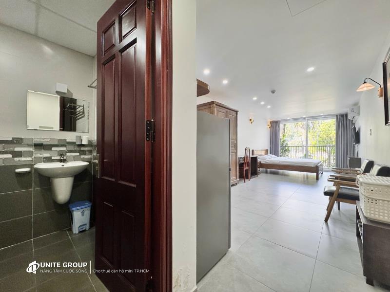 Studio full nội thất, ban công rộng rãi | gần etown – cộng hòa - Ảnh 2