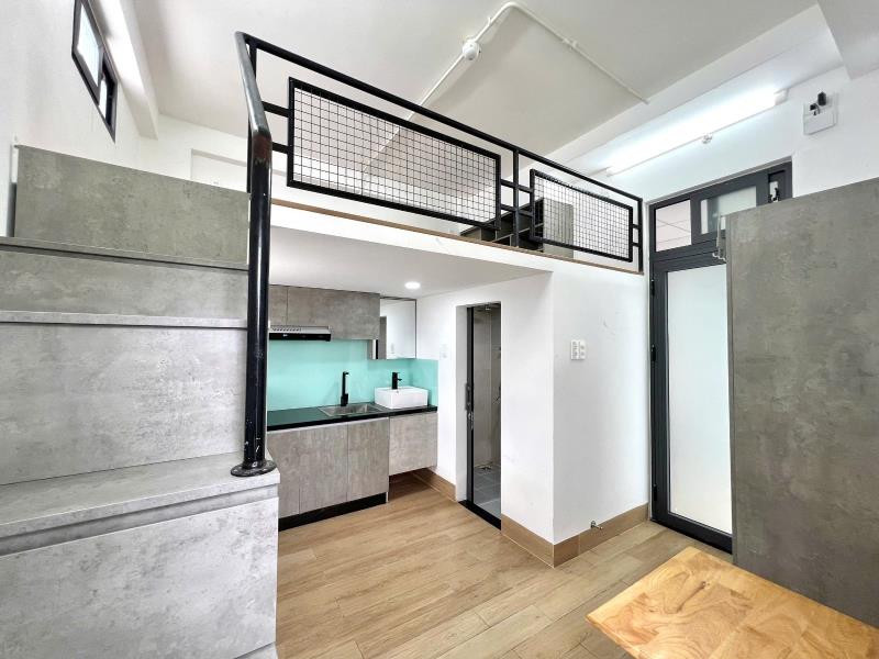 Duplex full nội thất, ban công thoáng | gần sân bay – công viên gia định