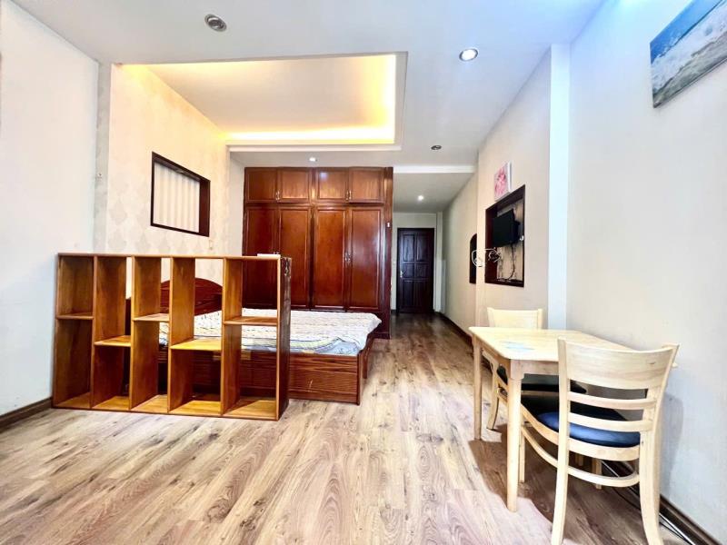 Cho thuê căn hộ có ban công full nội thất đường nguyễn cửu vân quận bình thạnh, sát quận 1 landmark81 - Ảnh 2