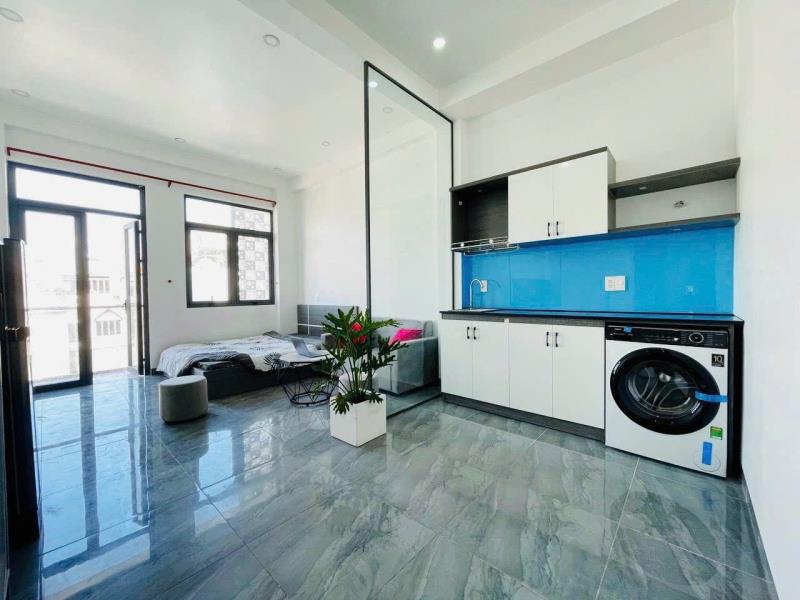 Phòng 45m2 tách bếp ban công lớn, máy giặt riêng ngay giáp quận 1- nguyễn xí, bình thạnh