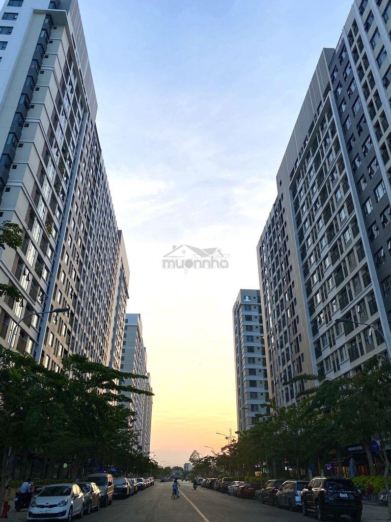 Chính chủ bán căn hộ 2pn mới, sổ hồng công chứng ngay