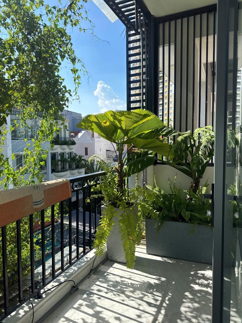 🌷Căn hộ ban công cực thoáng - tách bếp kèm nội thất mới ting ngay thảo điền quận 2
