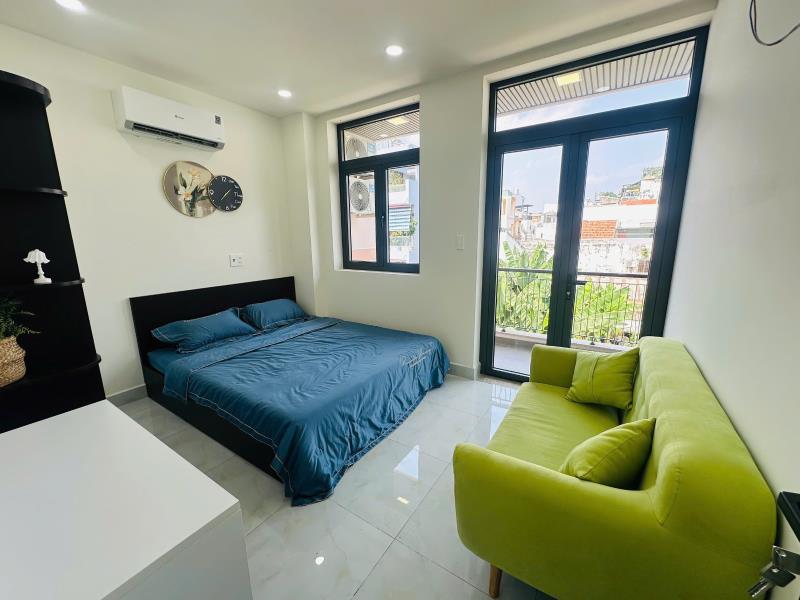 Căn hộ 2 phòng ngủ, ban công lớn thoáng – bùi đình túy, bình thạnh gần chợ bà chiểu, q1