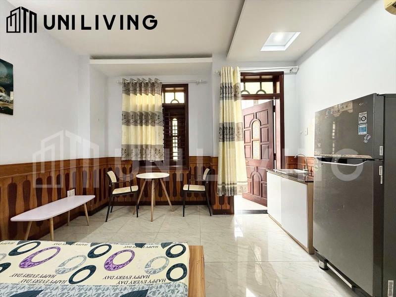 Còn 1 phòng duy nhất tin được hông - full nội thất  🔥  💵 giá thuê: 5.300.000 / tháng.  🏘️ vị trí:  - quốc lộ 13 ( khu dân cư yên tỉnh và tuyệt đối an ninh ).  