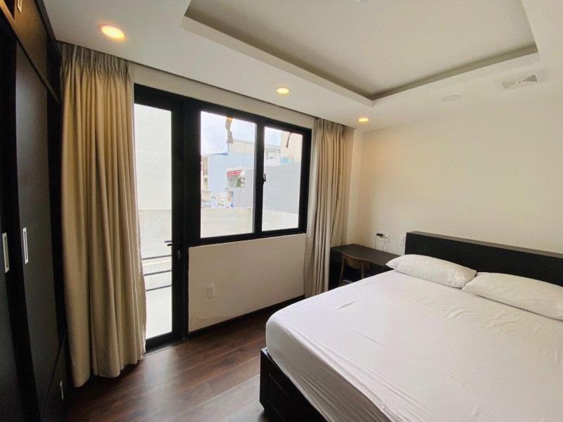 Cho thuê căn hộ 1 pn gần phan xích long - full nội thất ban công tách bếp - giáp q1 q3