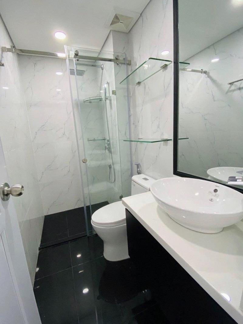 Cho thuê căn hộ 1 pn gần phan xích long - full nội thất ban công tách bếp - giáp q1 q3 - Ảnh 4