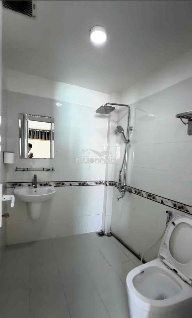 Phòng đẹp 136 vạn kiếp bình thạnh phú nhuận. cuối tháng 6/10 trống - Ảnh 3