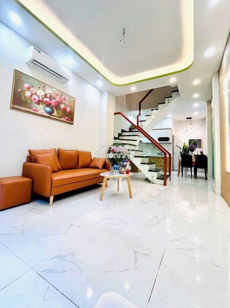 Nhà xây mới 100%, ngay chợ vải sầm uất - Ảnh 3
