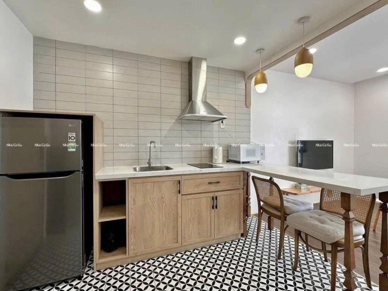 Căn hộ studio thích quảng đức phú nhuận 40m2 tách bếp quầy bar, cửa sổ vòm thoáng, full nội thất xịn. gần phan đăng lưu, hoàng hoa thám, công viên gia định, 5p tới sân bay, tiện qua quận 1, quận 3. - Ảnh 4