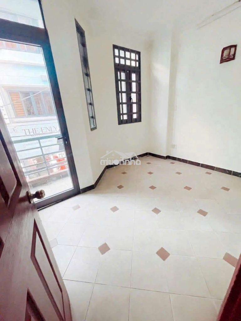 Nhà mặt tiền rộng|7.5x6|đoàn thị điểm-phú nhuận |18 tr|4pn| ở và kd - Ảnh 2