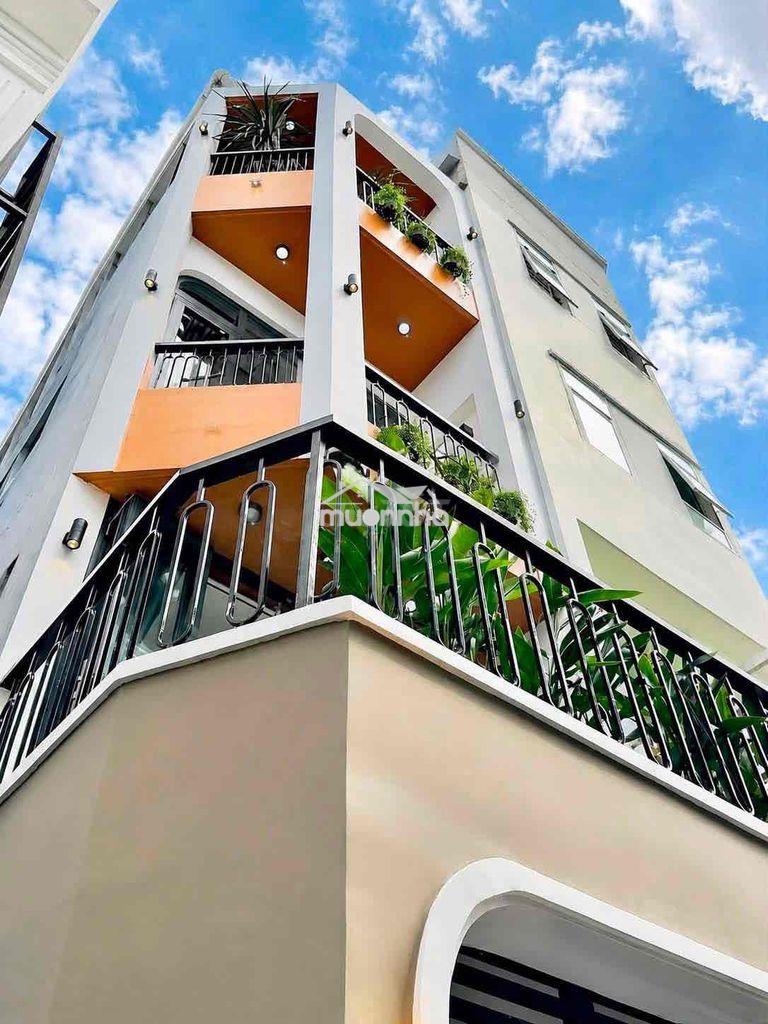 Nhà chính chủ 241/16 nguyễn thái sơn ngay đại học công nghiệp tp hcm.