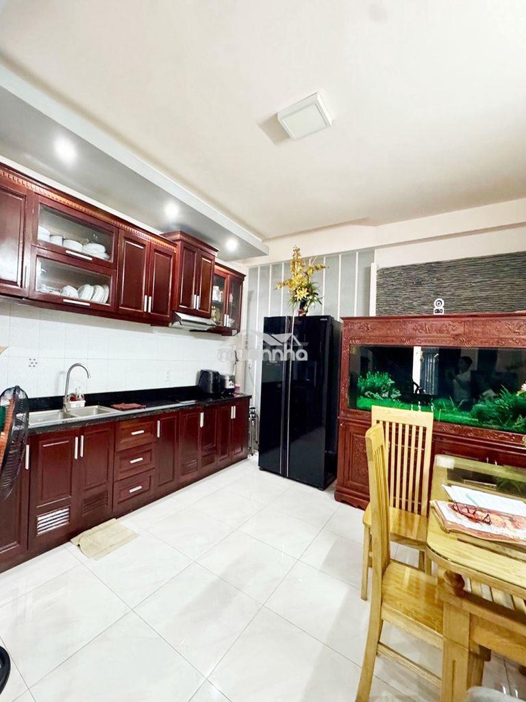 Nhà lạc long quân, sát công viên đầm sen, hẻm xe hơi thông khắp nơi. - Ảnh 4