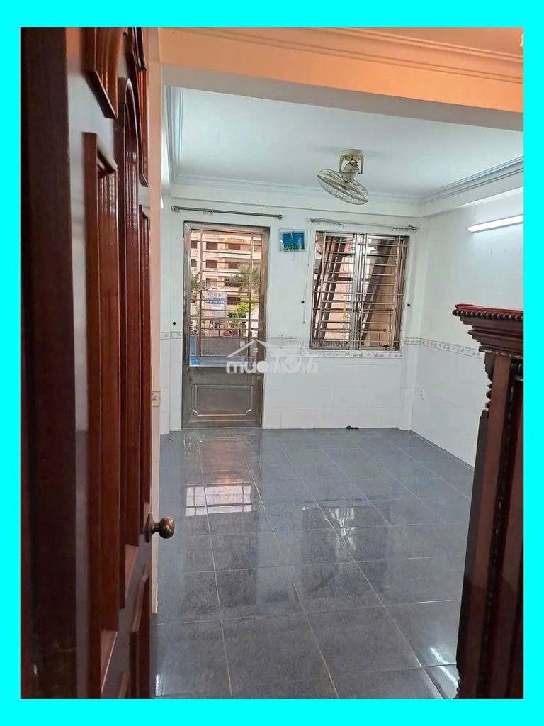 Nhà nc võ văn kiệt 35m2 1 trệt 4 lầu 4 phòng ngủ 4wc