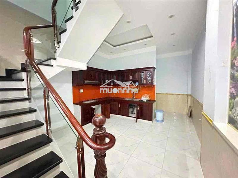 Nhà 4 tầng sân oto khu ven sông gần gigamall sẵn nội thất cơ bản