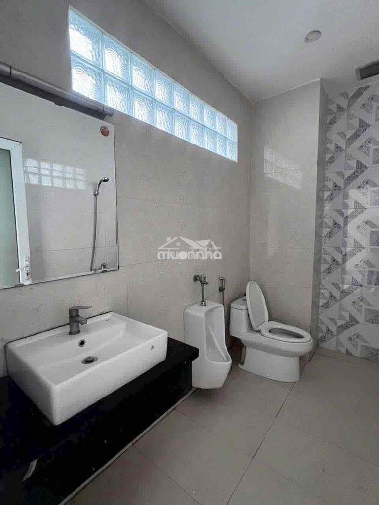 🐳⭐️Nhà 23 triệu/ tháng (4x18m) -1 trệt -3 lầu - Ảnh 3