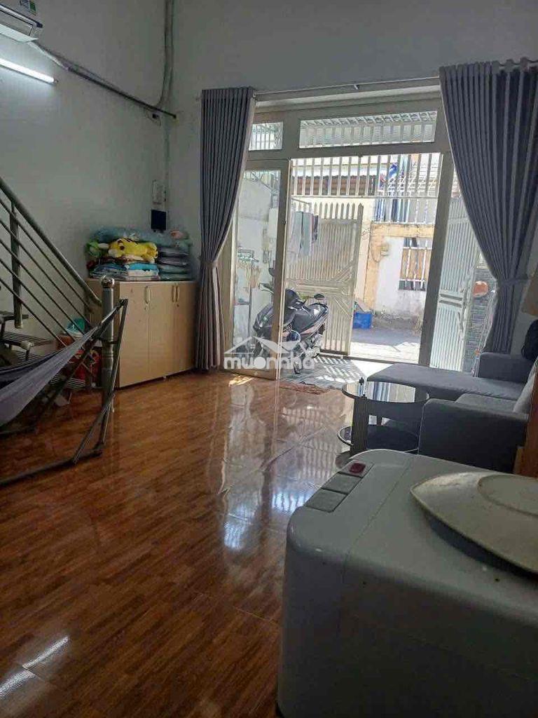 Nhà nguyên căn 65m2 máy lạnh ngay ubnd long trường - Ảnh 3