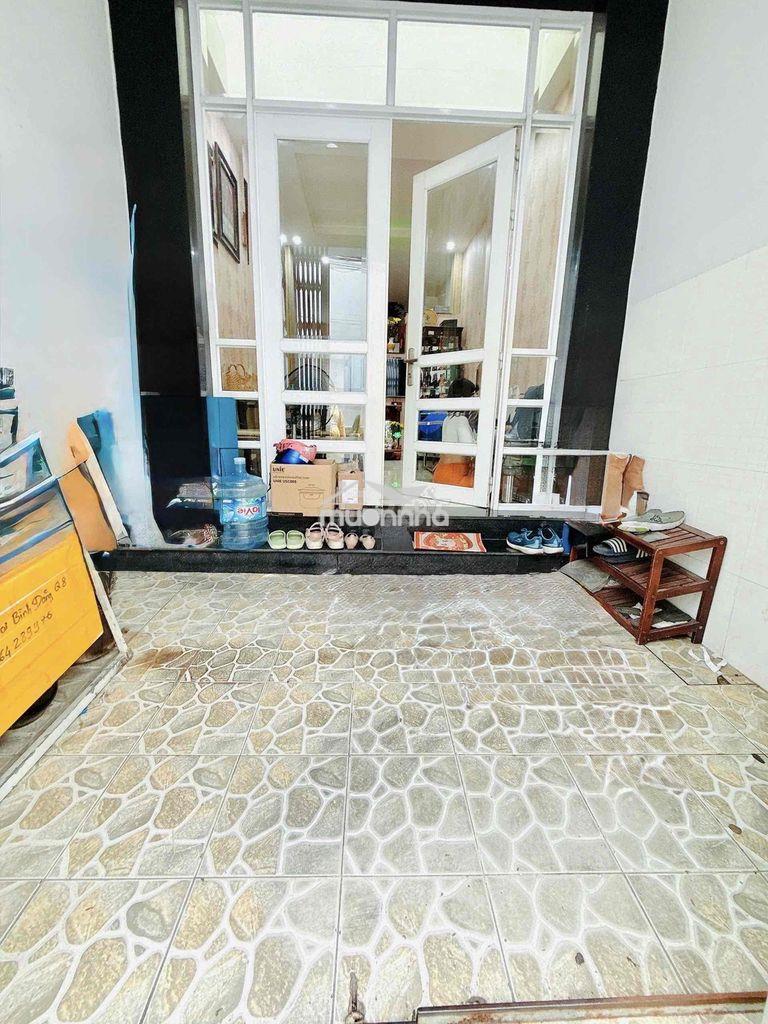 Nhà lầu 4 tầng sát mặt tiền bùi minh trực p5 q8 - Ảnh 3