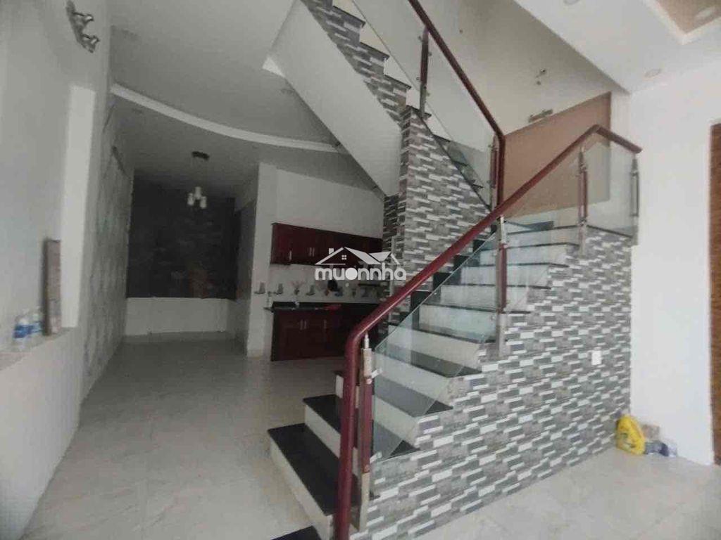 Cho thuê nhà đs8 linh xuân 4pn - 9tr - Ảnh 3