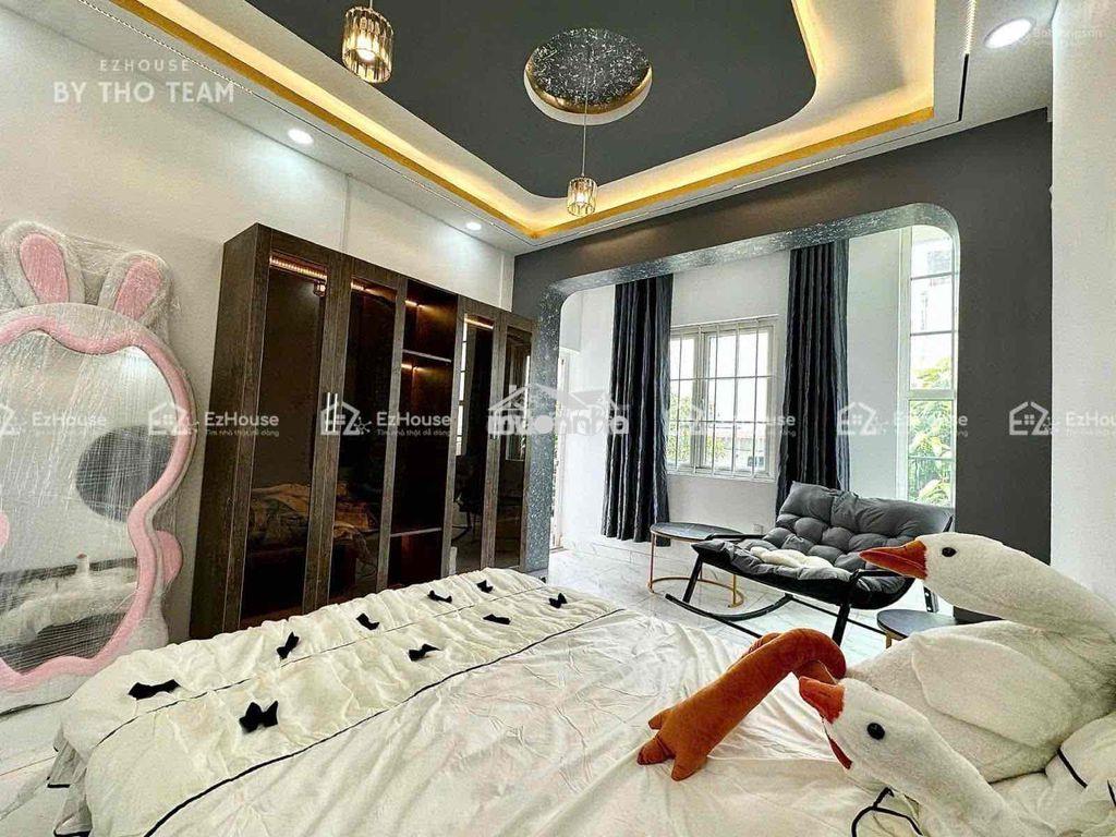 2pn bancol sang xịn mịn ngay văn chung - Ảnh 4