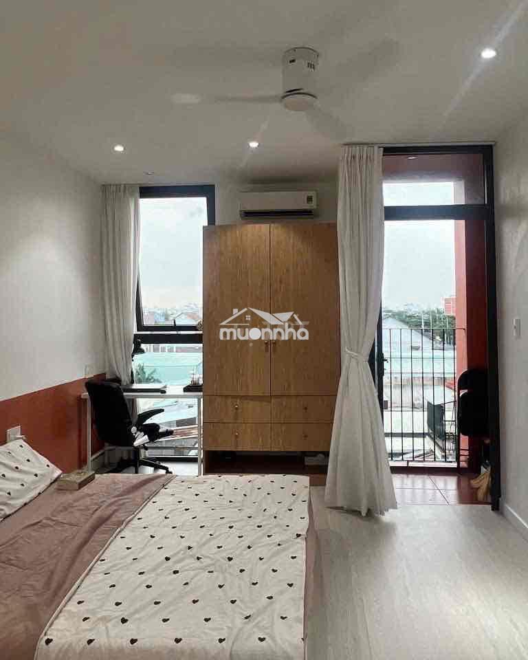 Chdv full nội thất ban công gần cầu sắt nguyễn thái sơn
