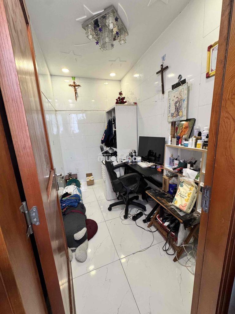 Bán nhà phường 5 q3 hẻm xe hơi có thương lượng. 0 tiếp môi giới - Ảnh 3