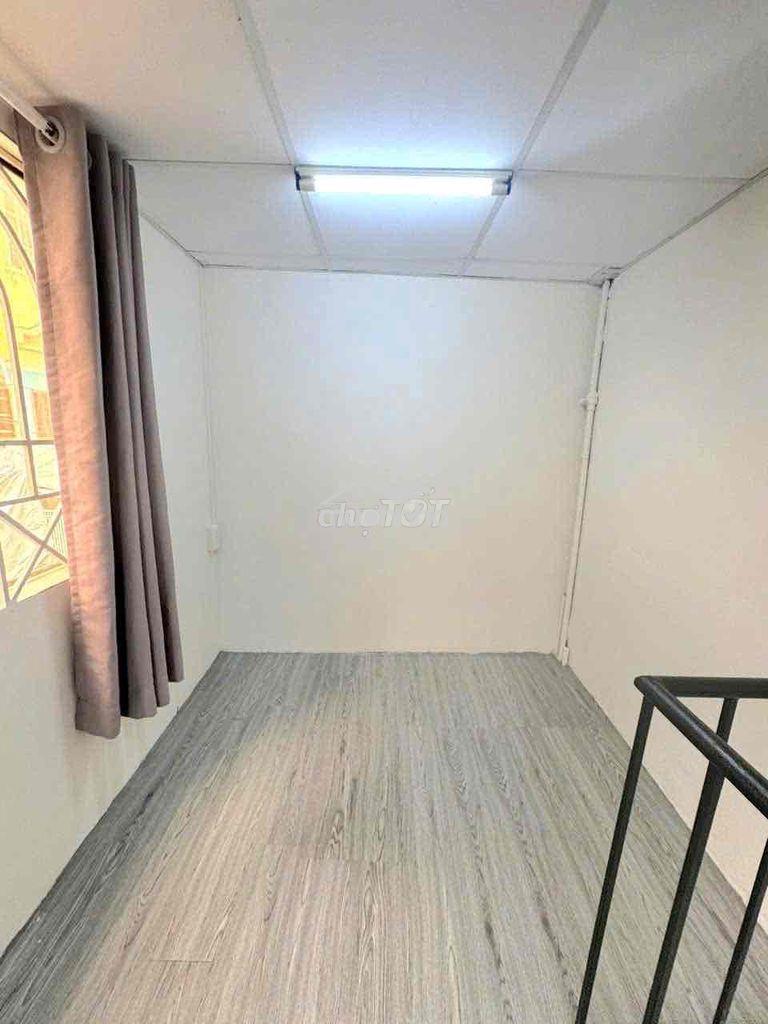 Nhà huỳnh văn bánh dtsd 40m2 1 trệt 1 lầu 2pn sạch đẹp thoáng mát - Ảnh 2
