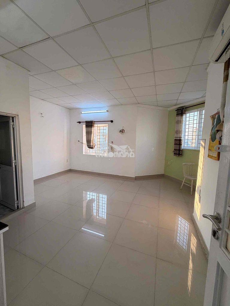 Cho thuê phòng gần parcmall q8 30m2