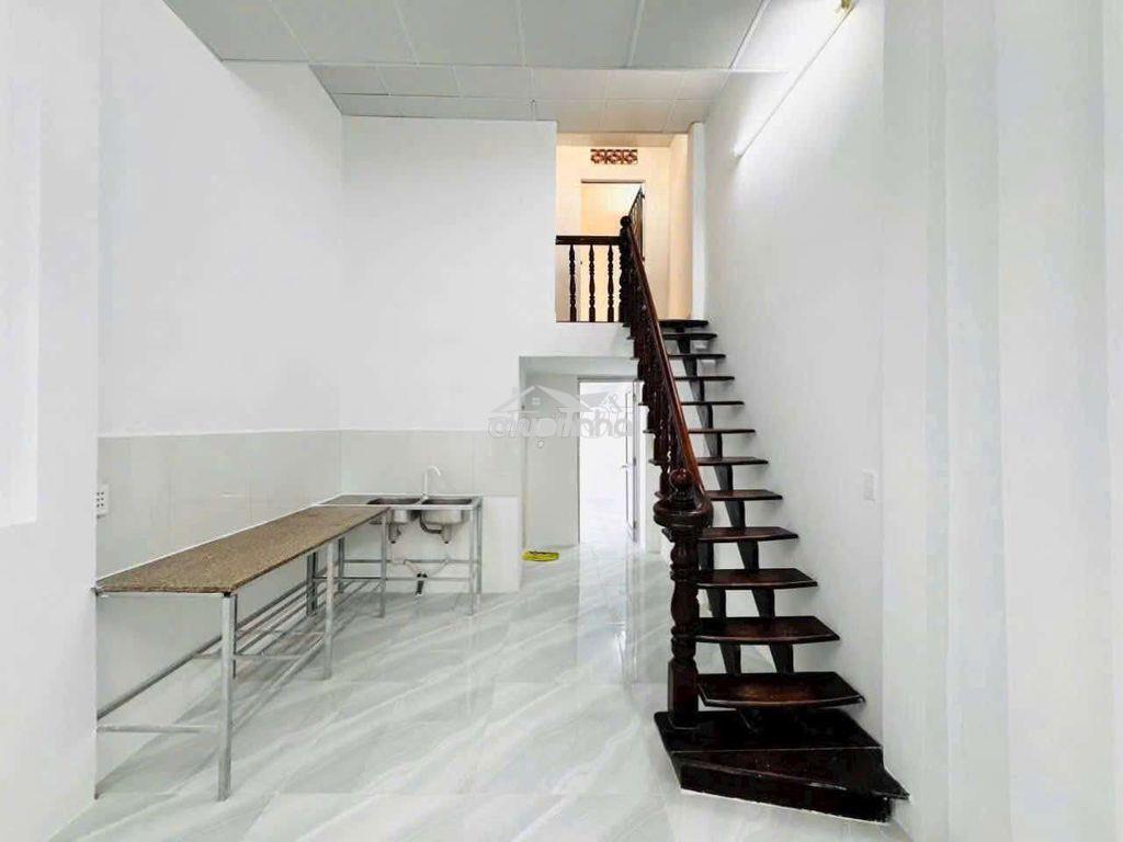 Cho thuê nhà mới 2 pn 2wc hẻm 53 hoàng diệu, phú nhuận  - Ảnh 2