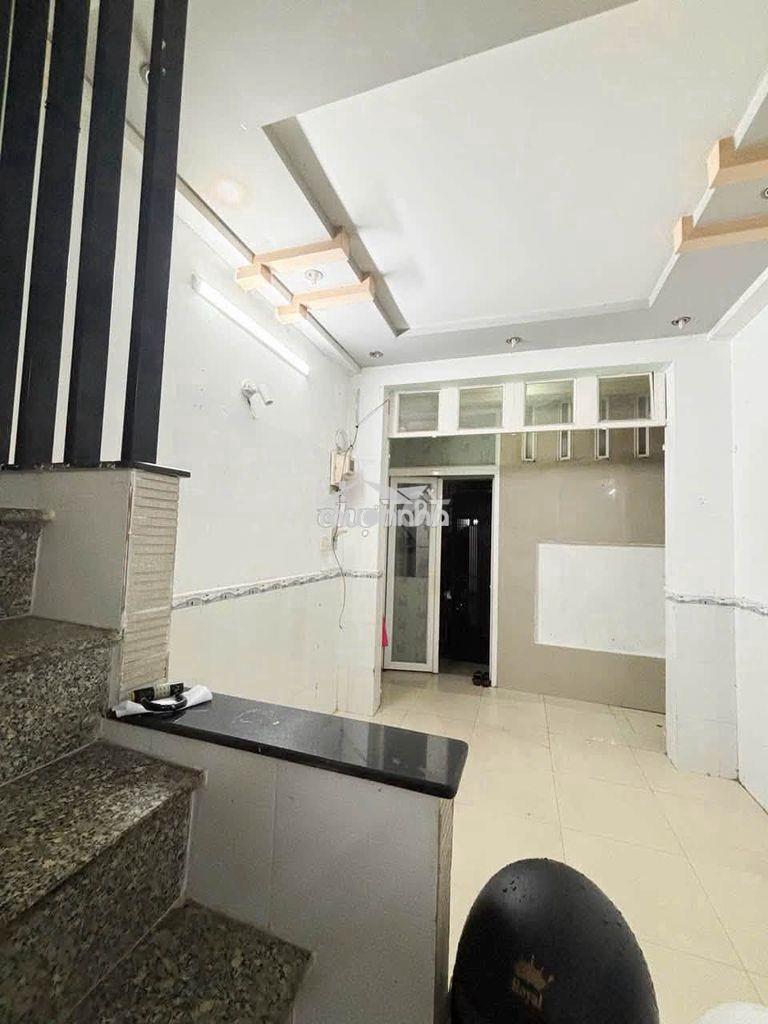 Cho thuê nhà nguyên căn quận 3 2pn 2wc hẻm xe ba gác - Ảnh 3