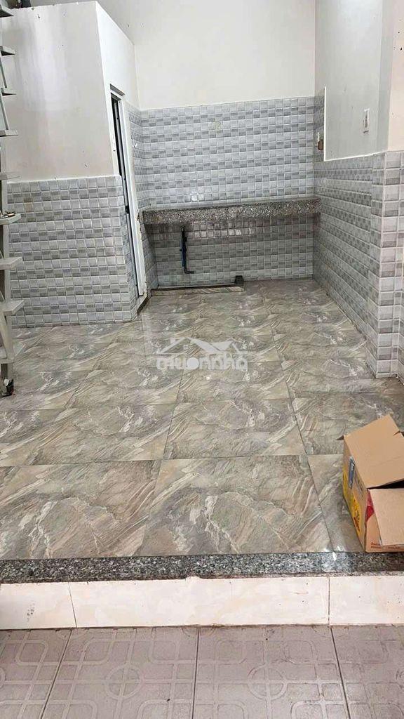 🏠 Nhà giá rẻ 1lầu suốt, 2phòng, hẻm xe hơi, gần tô ký, ba bàu,t,chánh - Ảnh 3