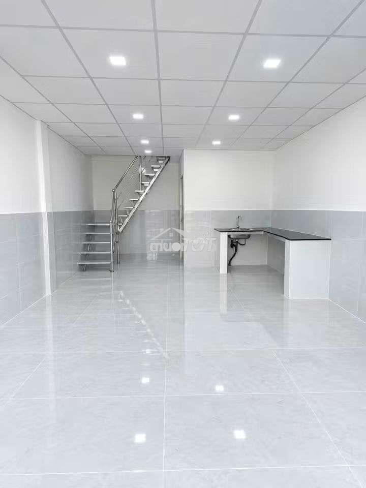 Nhà 1 lầu 2pn 2wc. gần metro q12 